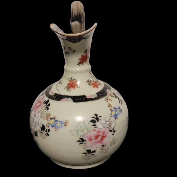 Asian Floral Glossy Finish Free Standing Decorative Antique Greenware Vase - Picture 2 of 10